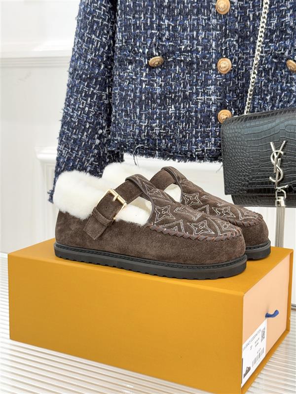 2025126113534499 310